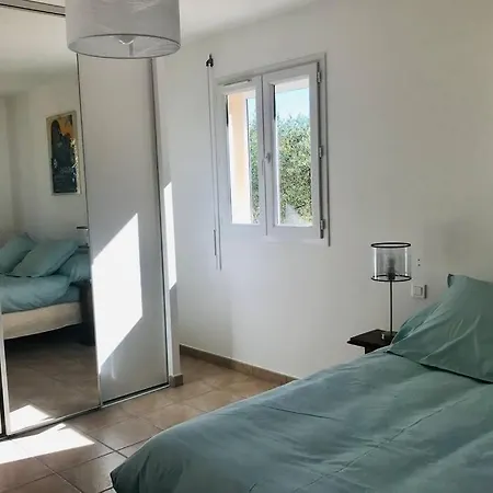 Bel Dans A La Campagne Proche D'ajaccio Poggi