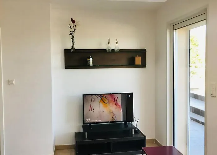 Bel Dans à La Campagne Proche D’ajaccio *