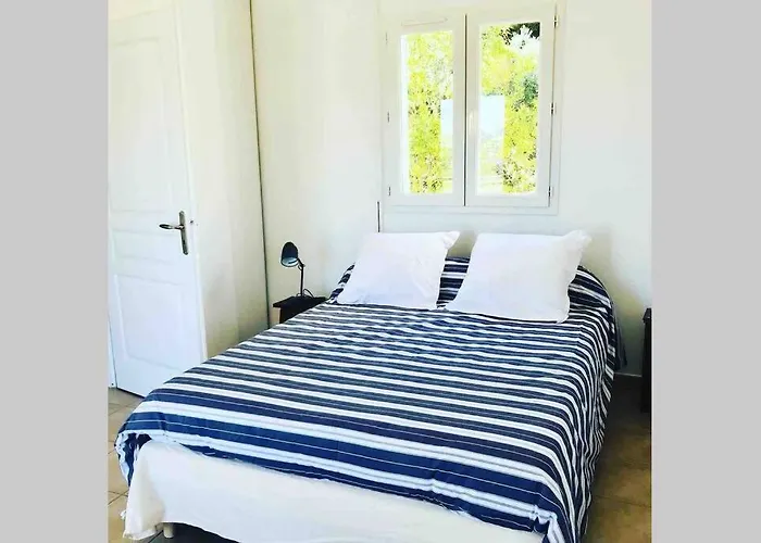 Bel Dans A La Campagne Proche D'ajaccio *
